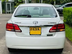 Toyota Premio G Superior NZT 260 2019