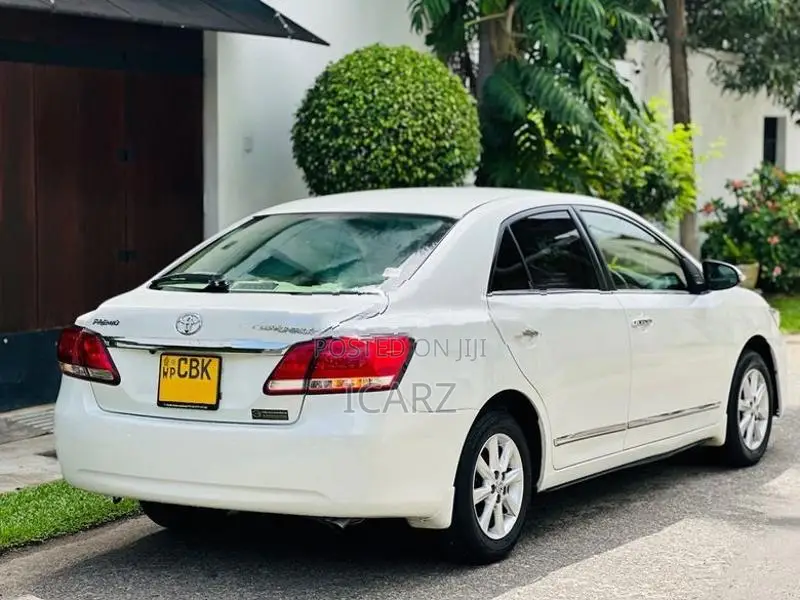 Toyota Premio G Superior NZT 260 2019