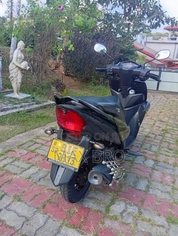 Yamaha Ray ZR Army Green 2019