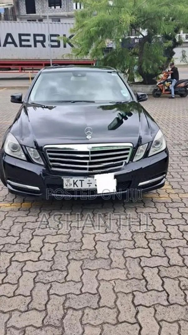 Mercedes Benz E200 2012
