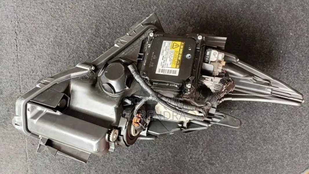 Toyota Prius 30 Head Lights