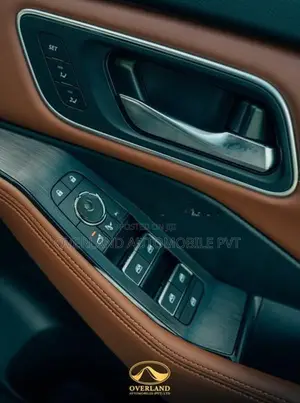 Nissan X-Trail G 2WD Sunroof & BOSE 2026