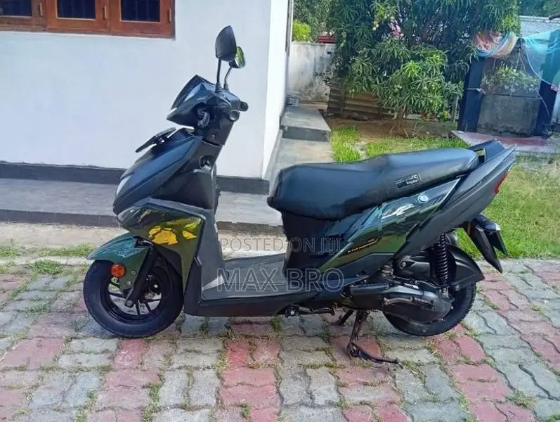 Yamaha Ray ZR Army Green 2019