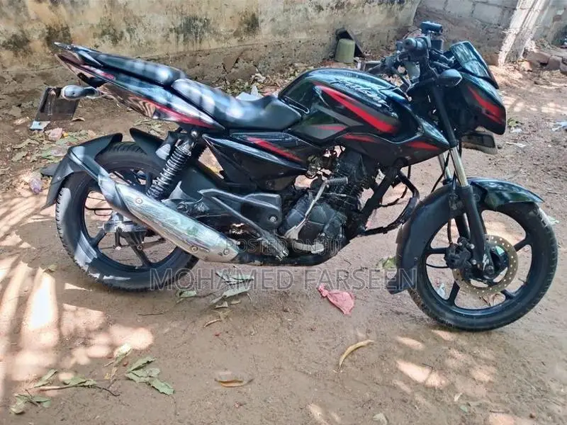 Bajaj Pulsar 135 2015