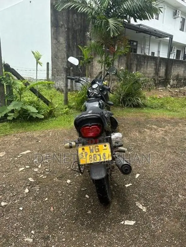 Bajaj Platina 100 2006