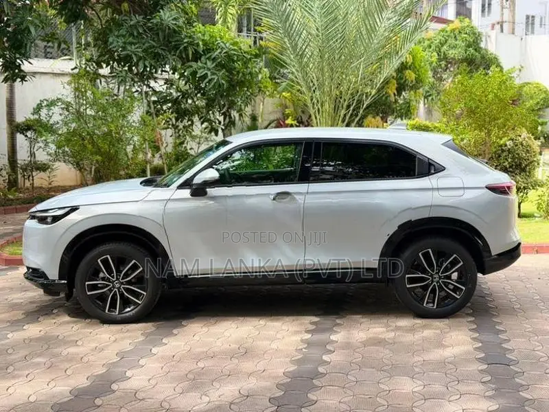 Honda Vezel Z PREMIUM SUNSHINE 2026