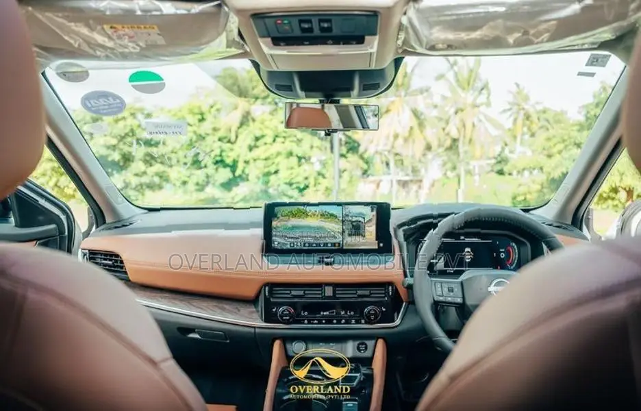 Nissan X-Trail G 2WD Sunroof & Bose 2026