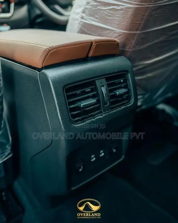 Nissan X-Trail G 2WD Sunroof & BOSE 2026