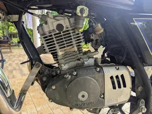 Suzuki GN 125 2016