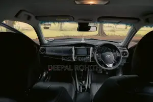 Toyota Axio 2018