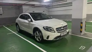 Mercedes Benz GLA 200 2018