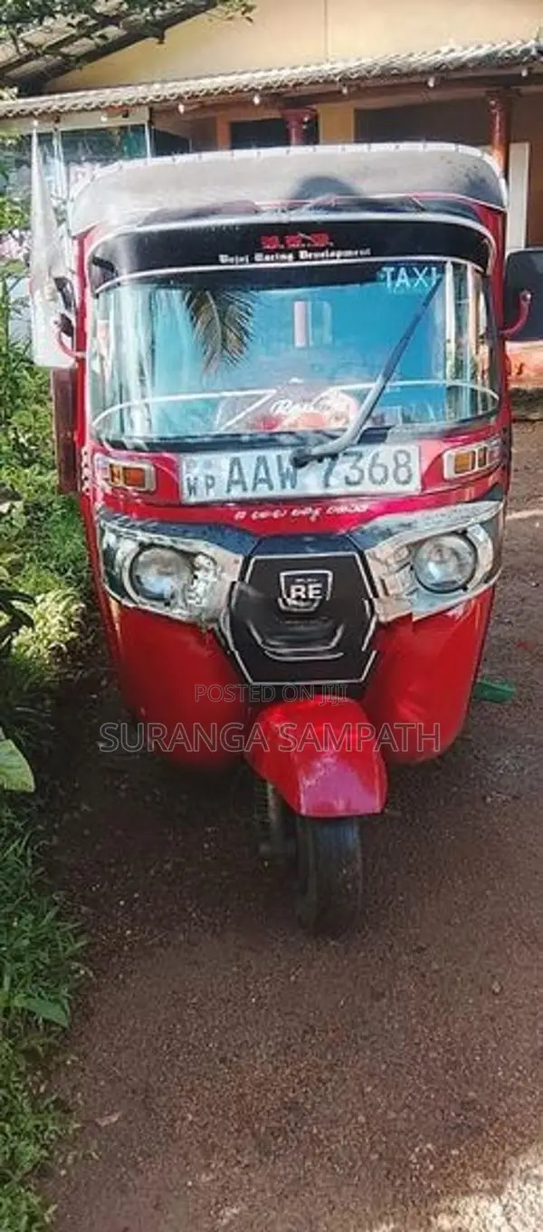 Bajaj RE 4storke 2015