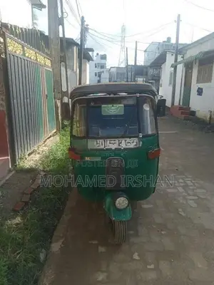 Bajaj RE 2006
