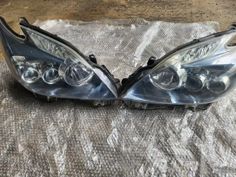 Prius ZVX30 Head Light