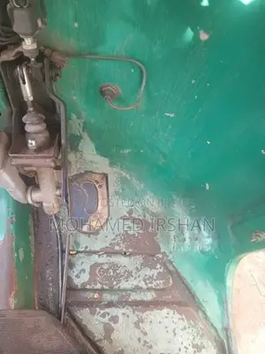 Bajaj RE 2006