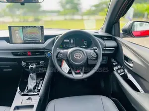 Toyota Yaris Ativ GR Sport 2025