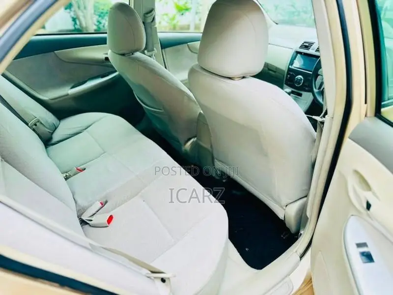Toyota Axio NZE141 X Limited 2010