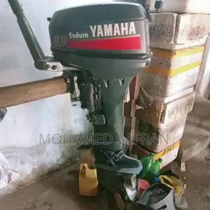 Yamaha 99 Boat Motar