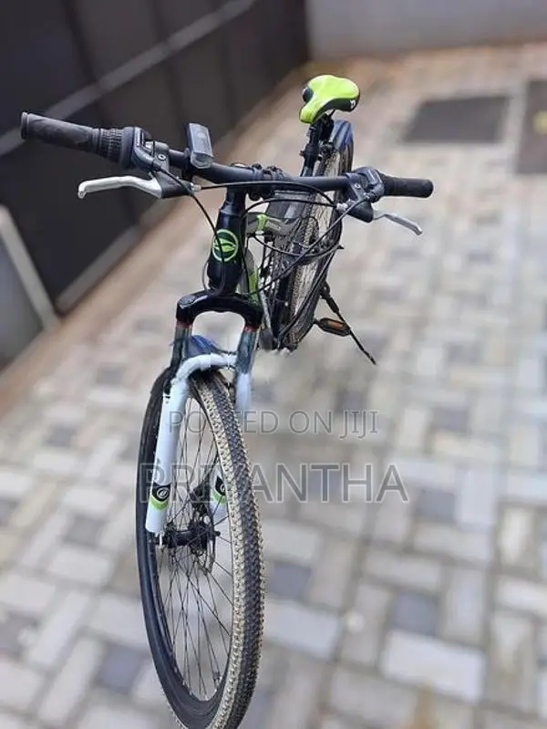 Galano Adrenalin Mountain Bike – Front Suspension, Disc BBrakes