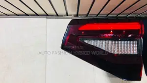 TOYOTA RAIZE DICKY DOOR GARNISH LIGHT SET