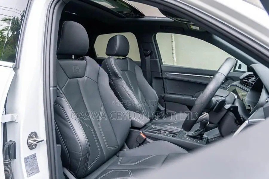 Audi Q3 Sportsback- SUNROOF 2023