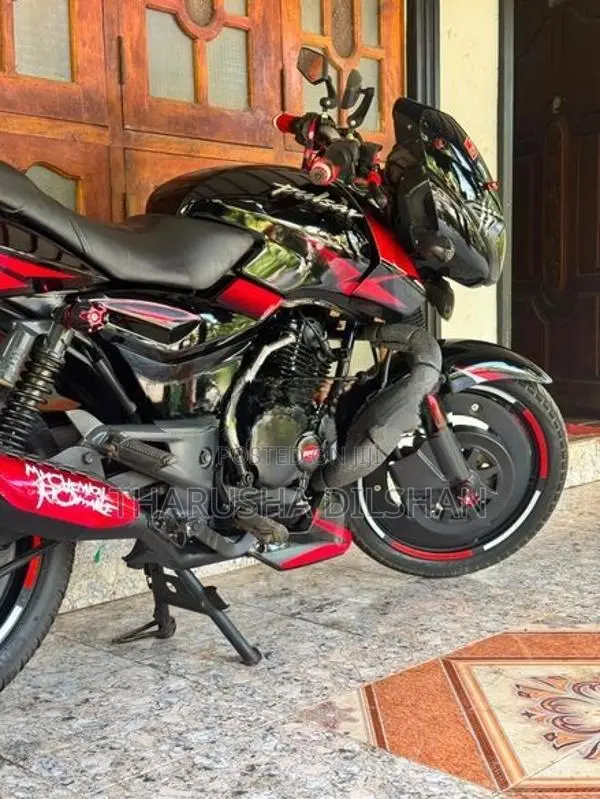 Bajaj Pulsar 180 2006