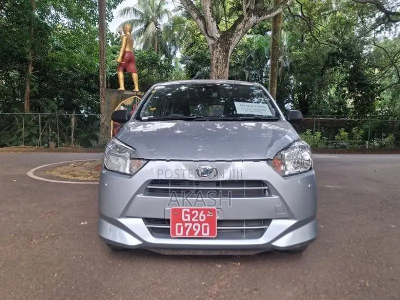 Daihatsu Mira 2023
