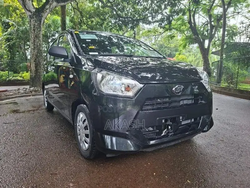 Daihatsu Mira 2024