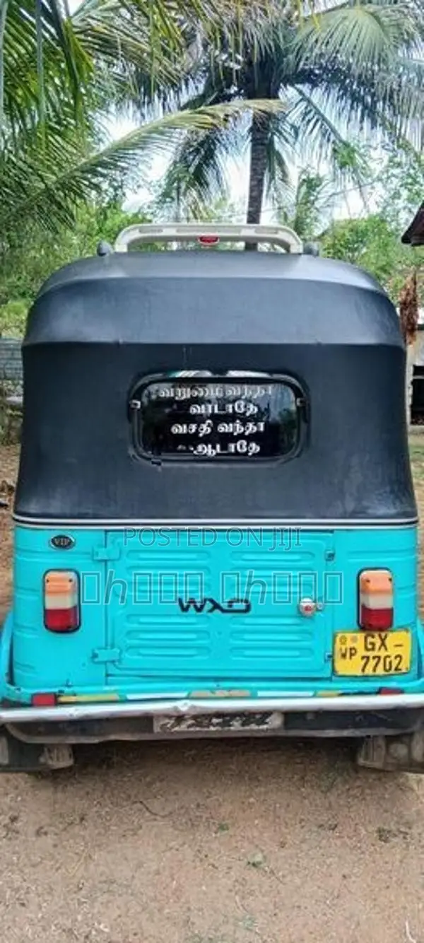 Bajaj RE 2003