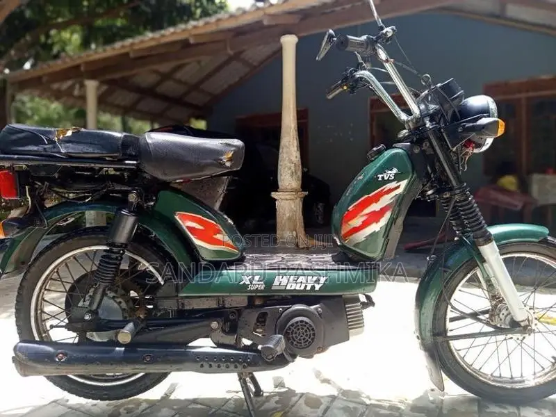 TVS XL 100 2017