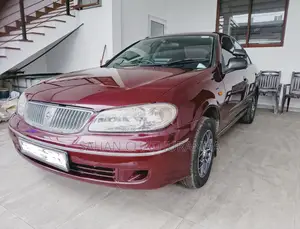 Nissan Sunny 2003 Maroon