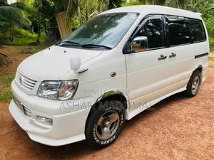 Toyota Noah 2001 White