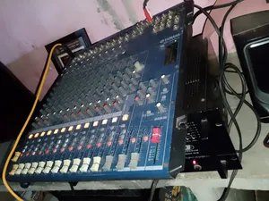 Yamaha Mixer