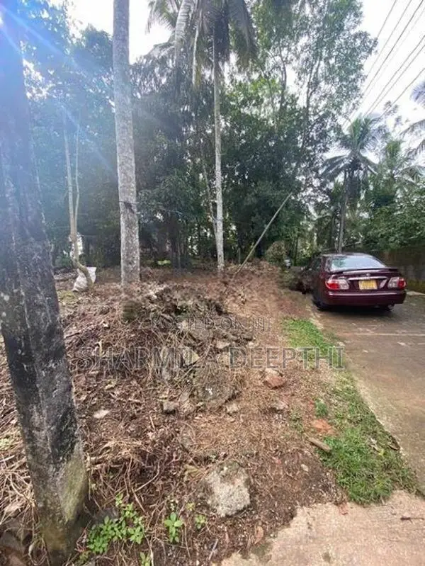 Land For Sale In Kaduwela