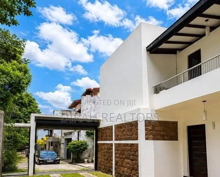 4BR House for Rent | Talawatugoda (DS-005)