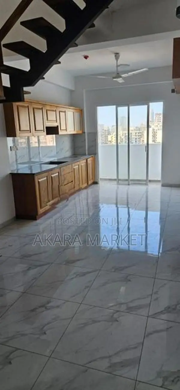 Royal Tower - Unfurnished Duplex Apartment for Sale A49969 Colombo 6