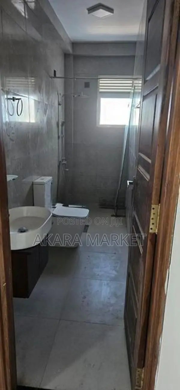 Royal Tower - Unfurnished Duplex Apartment for Sale A49969 Colombo 6