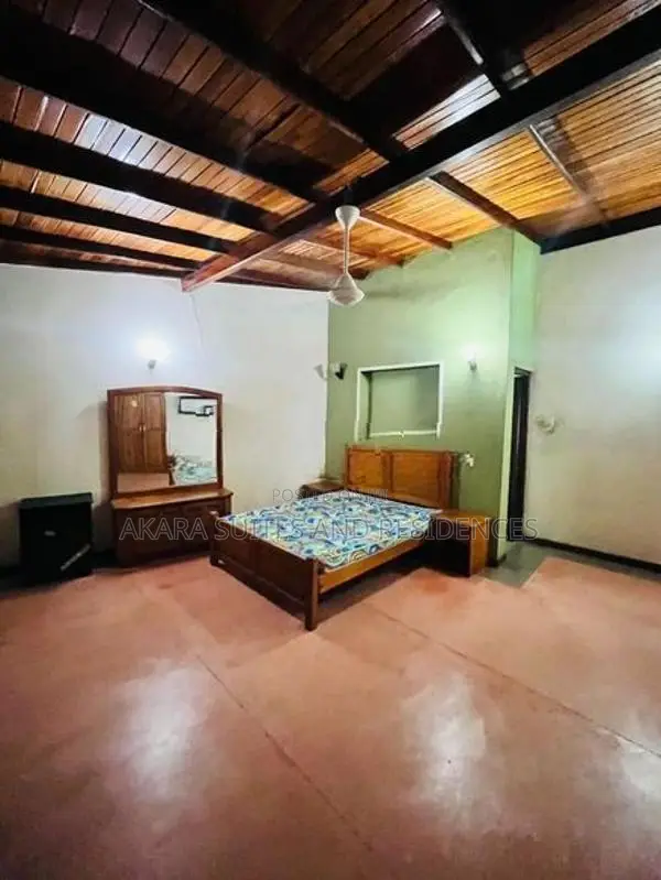 18.97 Perches - Furnished House for Rent HL55095 Nugegoda
