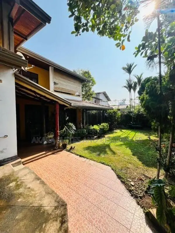 18.97 Perches - Furnished House for Rent HL55095 Nugegoda