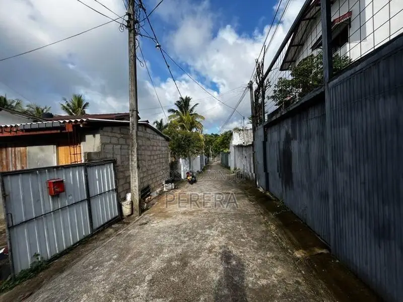 Thalawathugoda Perch 6 Land for Sale