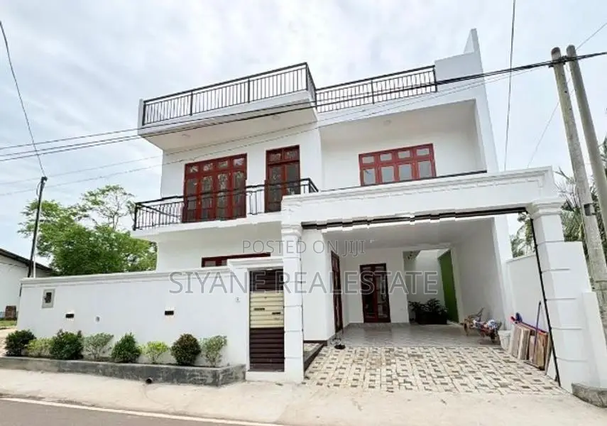 Beautiful Super Brand New House for Sale in Piliyandala