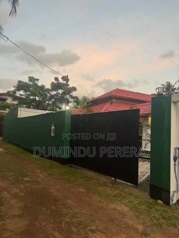 Single Story House For Sale Suwarapola