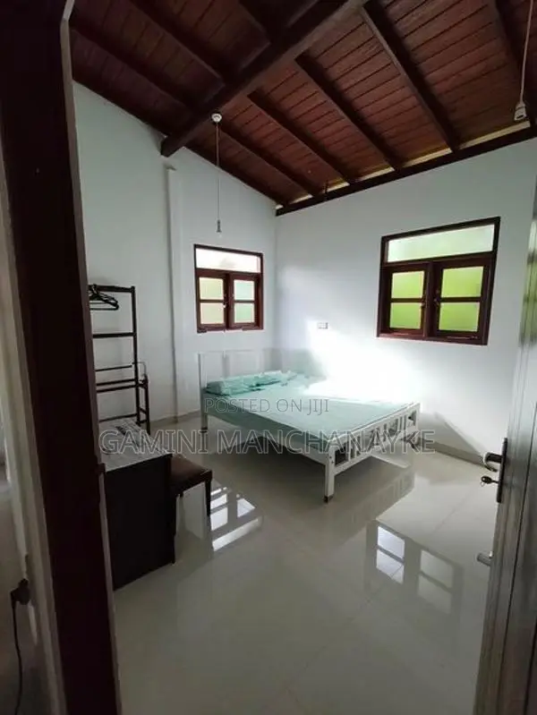 Studio Type Modern House for Sale in Meegoda