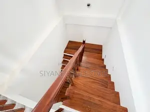 Beautiful Super Brand New House for Sale in Piliyandala