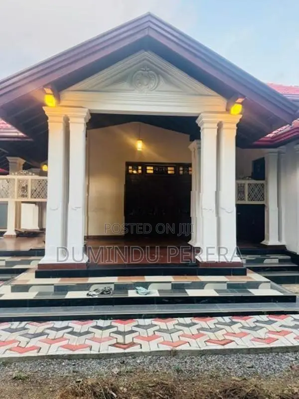 Single Story House For Sale Suwarapola
