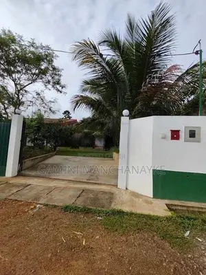 Studio Type Modern House for Sale in Meegoda