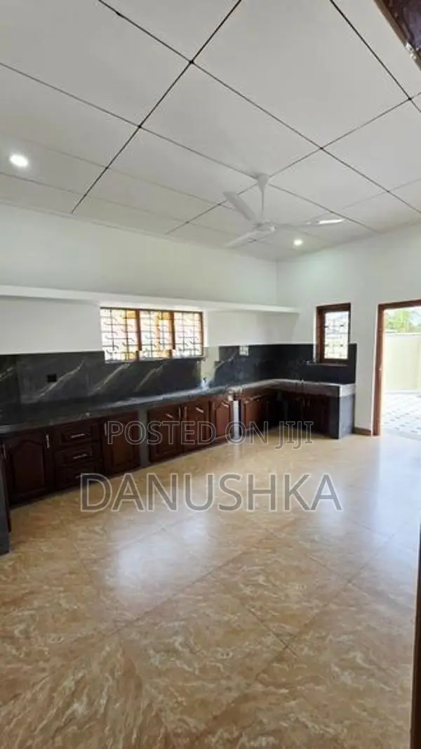 House for Sale Halpita - Kesbawa