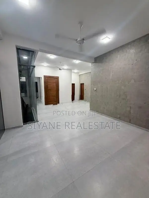 Brand New Luxury Super House for Sale in Nawala