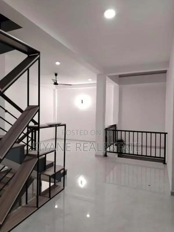 Brand New Beautiful Modern House for Sale in Homagama