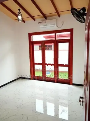 House for Sale in Kahathuduwa